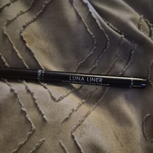 Seraphine Botanicals Luna Liner Liquid Eyeliner